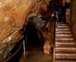 Linville Caverns
